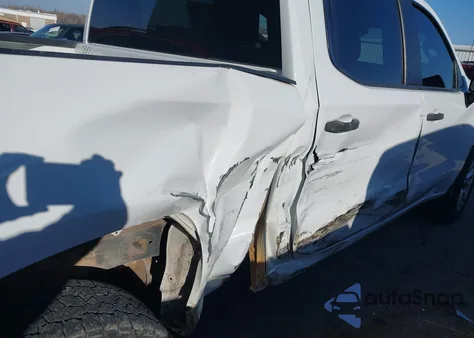 2022 Chevrolet Silverado 1500 4Wd Short Bed Custom из США, поврежденный, VIN 3GCPDBEK1NG636339